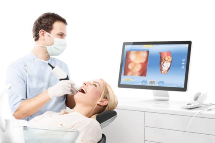 omnicam_cerec_scan_50kb Moldagem computadorizada com Scanner Intraoral