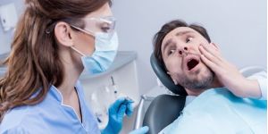 dor-no-implante-dentario Enxerto ósseo e implante no mesmo dia é possível com a Técnica de Summers