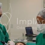 implantodontista_especialista_em_implante_dentario