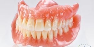 dentadura_moderna_protese_movel_50kb-1018fc9d Enxerto ósseo com BMP - proteínas ósseas